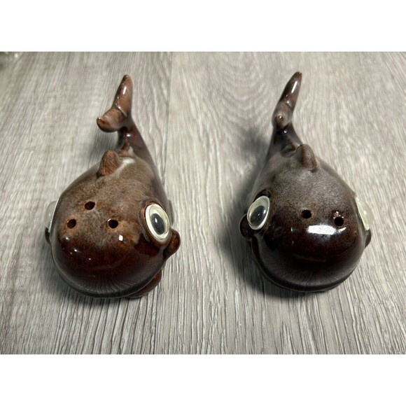 VTG Ceramic Whale Salt & Pepper Shakers Googly Eyes Stoppers Anthropomorphic - Picture 4 of 10